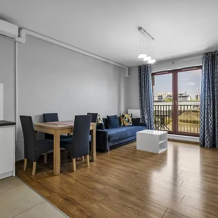 アパート Lazurowa 2-bedroom